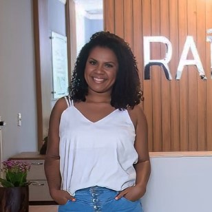 Raízes Podologia Joinville, Orgulho em ser a única clínica com a solução definitiva sem precisar de cirurgia 3 Pedóloga Reconhecida em Joinville esta mostrando ao Brasil incríveis mudanças em prol de pacientes
